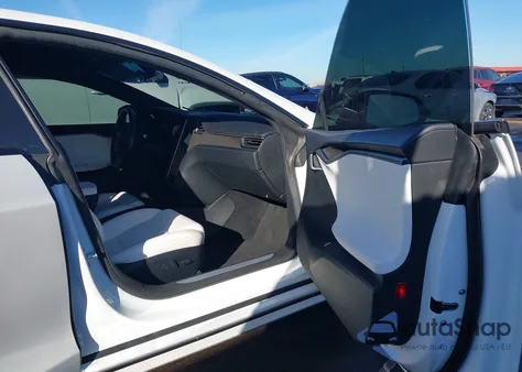 2020 Tesla Model S Performance Dual Motor All-Wheel Drive из США, поврежденный, VIN 5YJSA1E42LF379869